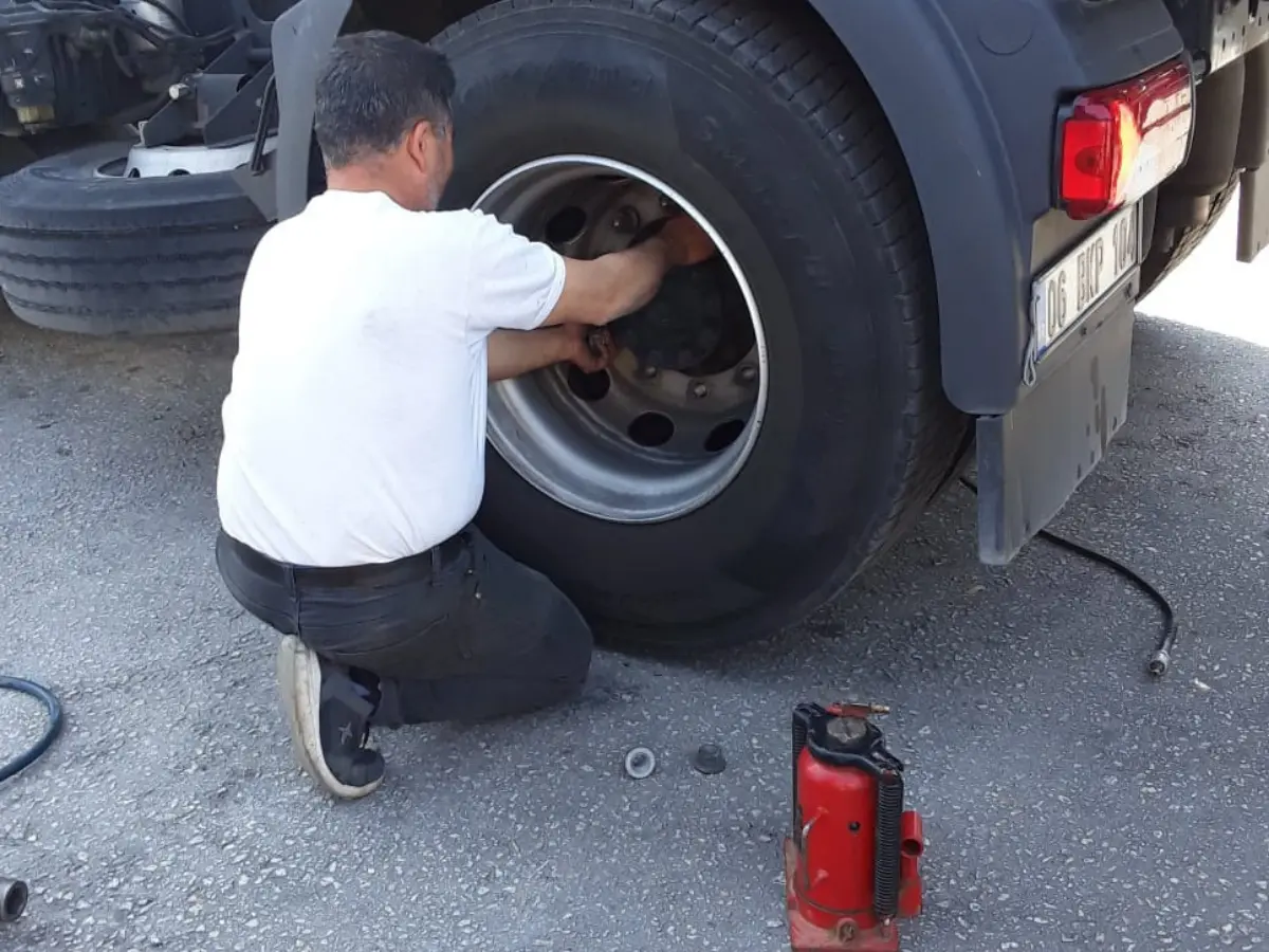 İzkent Oto Lastikçi